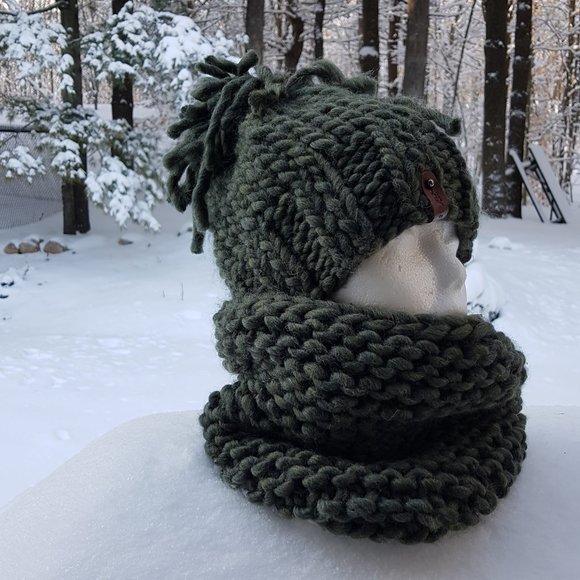 Wool winter set, army green, sweater with matching hat and tubular scarf, - Picture 3 of 11